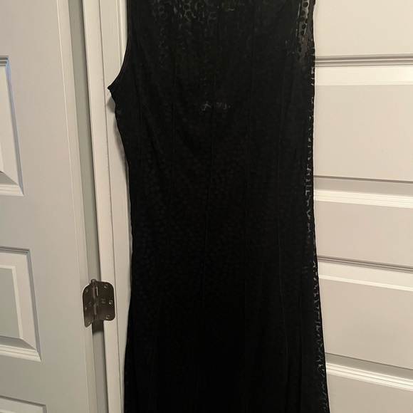 Black dress with sheer overlay - Picture 2 of 2